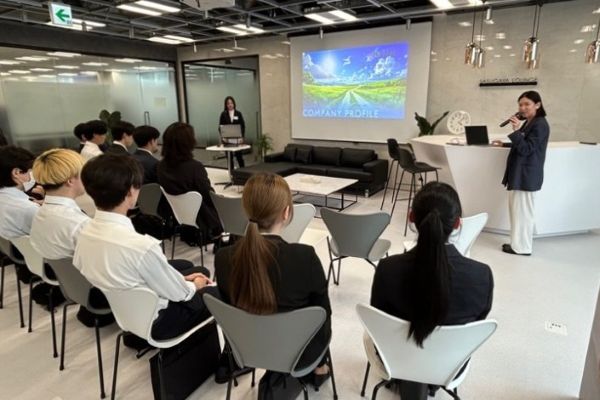 株式会社 さすがや