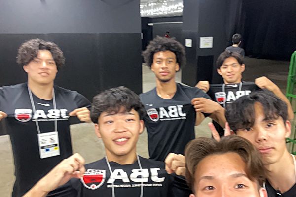 運営スタッフの学生たち