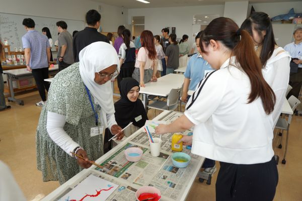 「サウンドクラフトA」「子どもの芸術文化A」での遊びの様子