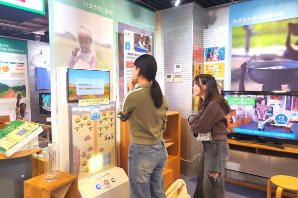 JICA地球ひろばの学習プログラムに参加する学生