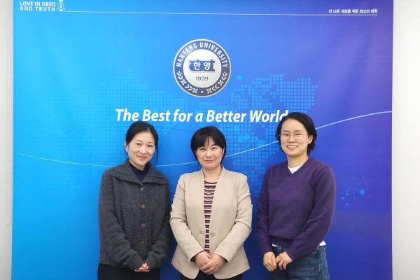 漢陽大学担当者と