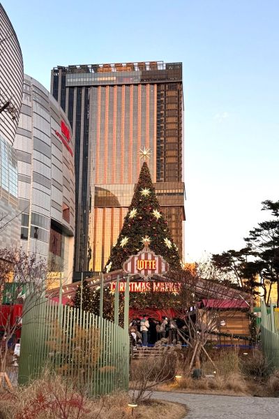 クリスマスの韓国の街並み