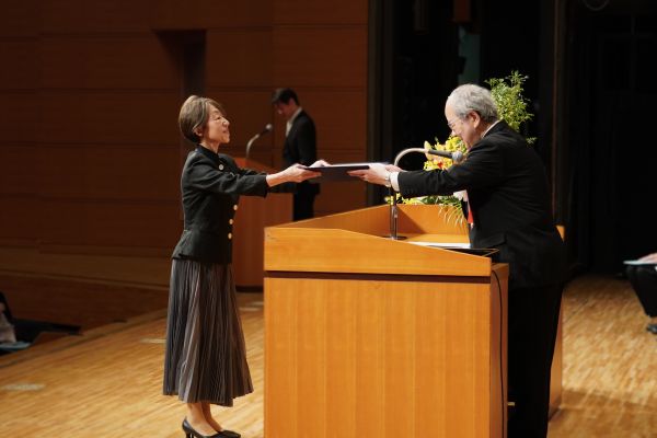 大学院 卒業証書学位記授与
