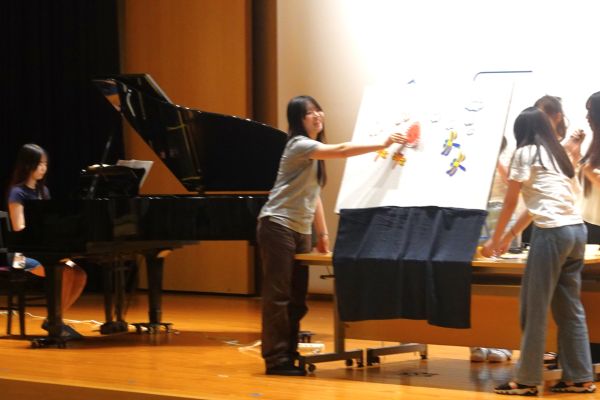 ステージ発表の様子