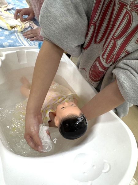 沐浴練習の様子